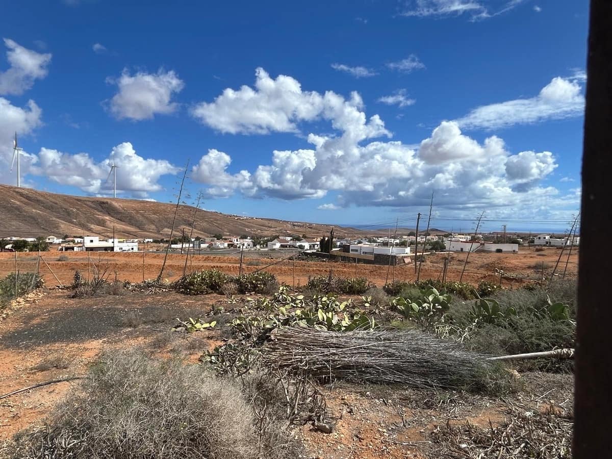 2 slaapkamer Villa te koop in Puerto del Rosario met garage - € 360.000 (Ref: 8542265)