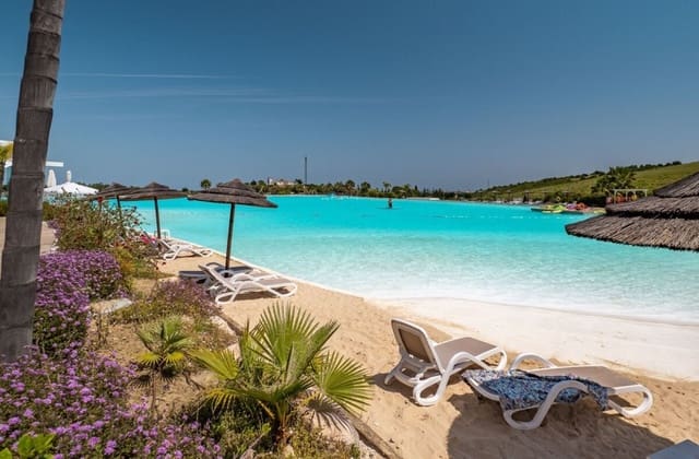 2 sypialnia Apartament na sprzedaż w Manilva z basenem garażem - 550 000 € (Ref: 8554547)