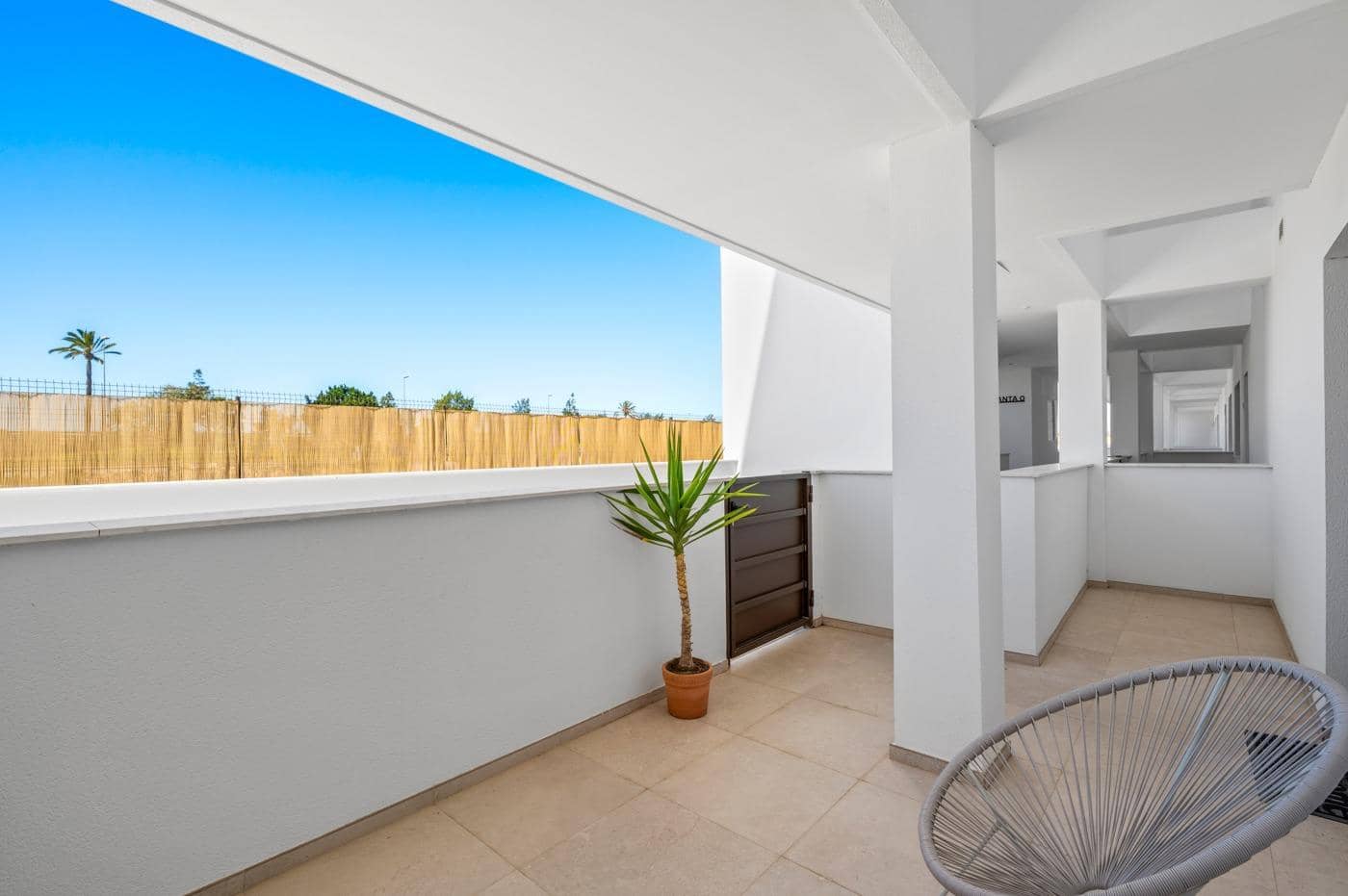 2 slaapkamer Appartement te koop in Los Alcazares met zwembad garage - € 265.000 (Ref: 8570644)