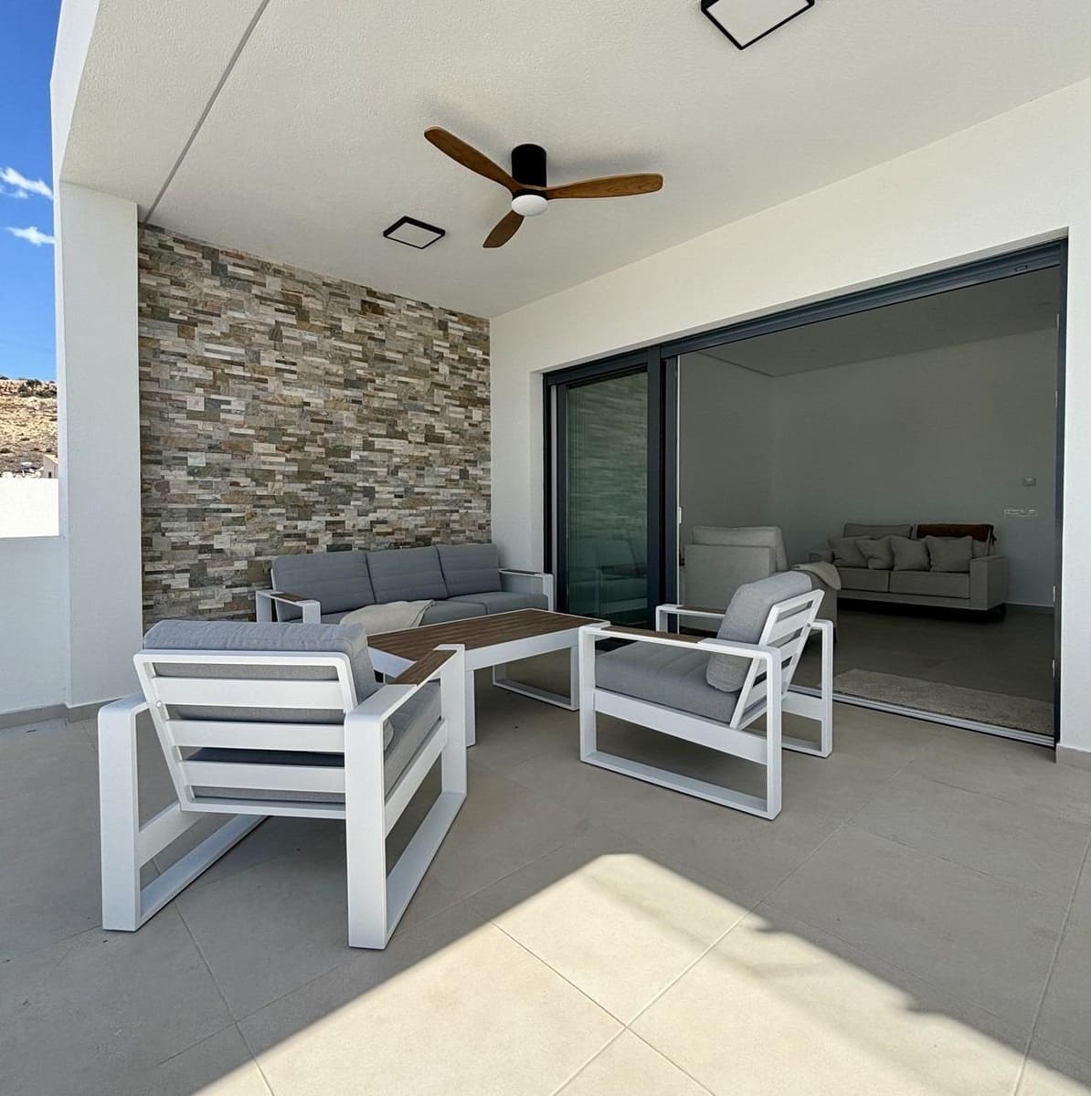 Chalet de 3 habitaciones en Benijófar en venta con piscina - 589.000 € (Ref: 8578234)