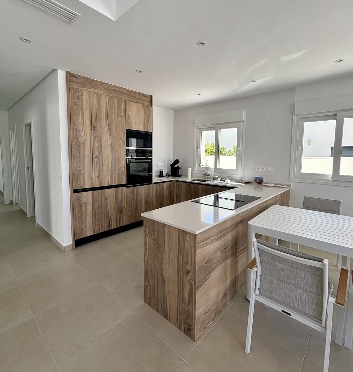 Chalet de 3 habitaciones en Benijófar en venta con piscina - 589.000 € (Ref: 8578234)