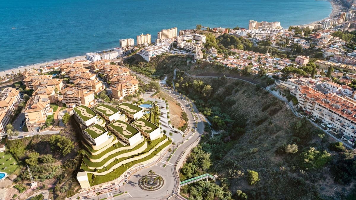 3 makuuhuone Paritalo myytävänä paikassa Fuengirola mukana uima-altaan - 840 000 € (Ref: 8580084)