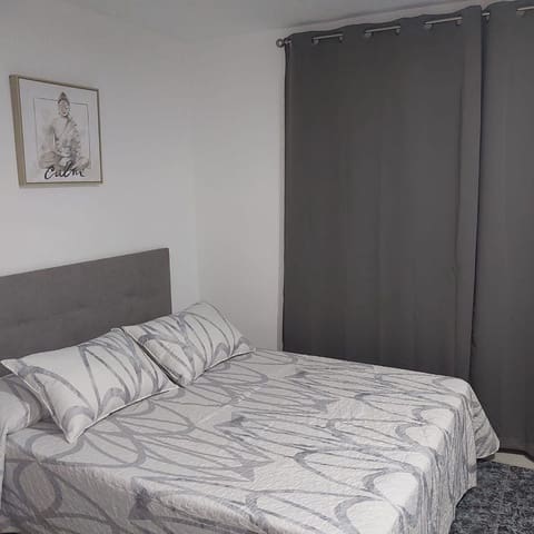 3 sypialnia Dom na sprzedaż w Costabella, Marbella z basenem - 620 000 € (Ref: 8584591)