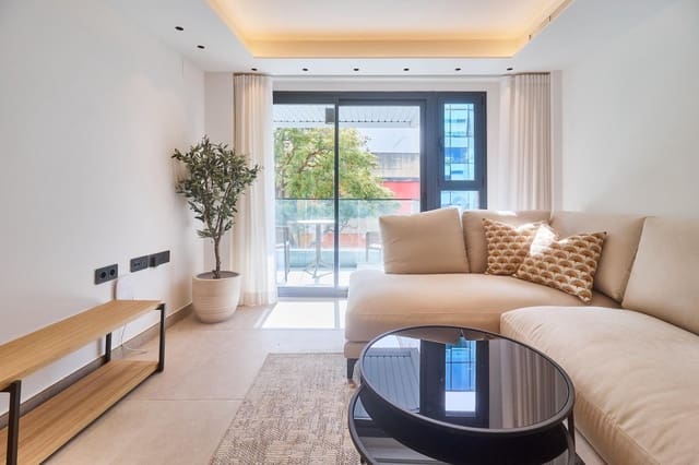 2 soverom Leilighet til salgs i Zona Puerto Deportivo, Fuengirola - € 340 000 (Ref: 8589157)