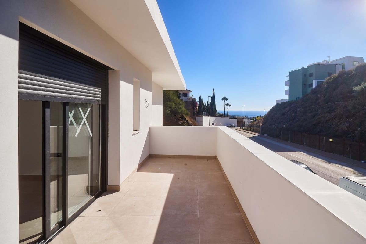 4 sypialnia Willa na sprzedaż w La Cala de Mijas z basenem - 1 390 000 € (Ref: 8591104)