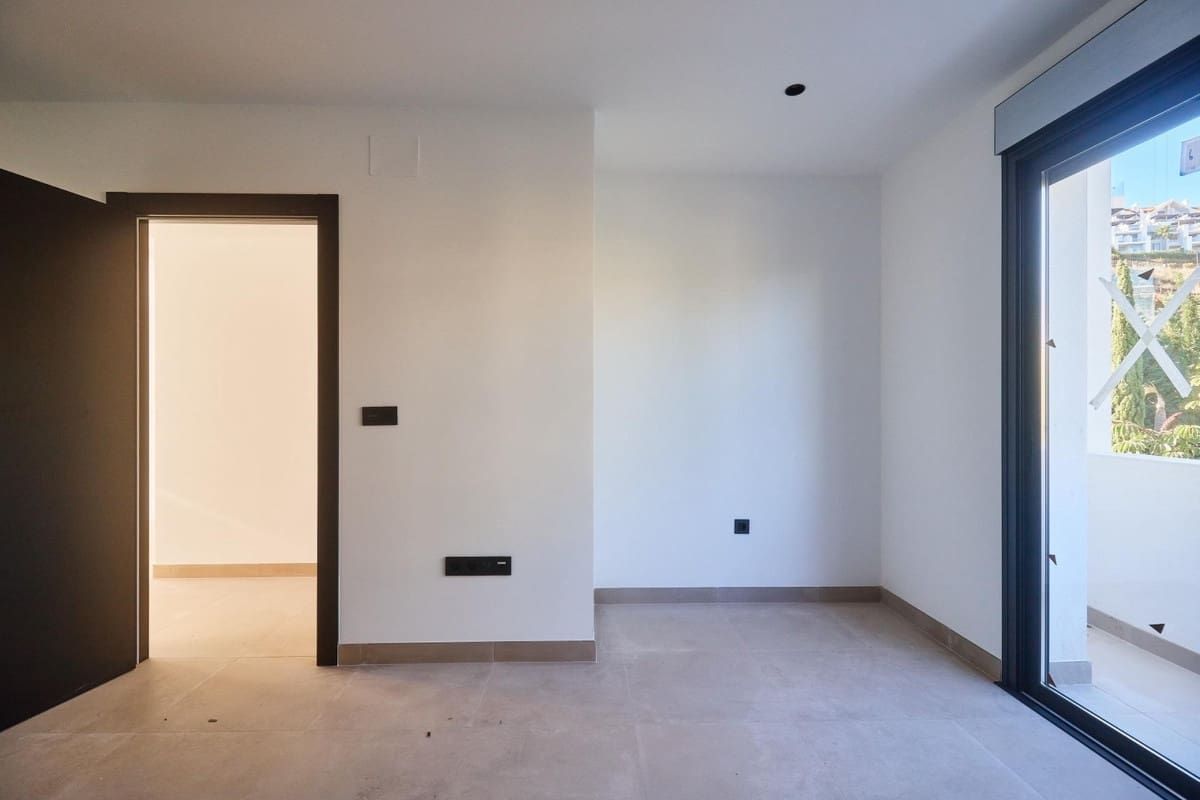 4 sypialnia Willa na sprzedaż w La Cala de Mijas z basenem - 1 390 000 € (Ref: 8591104)