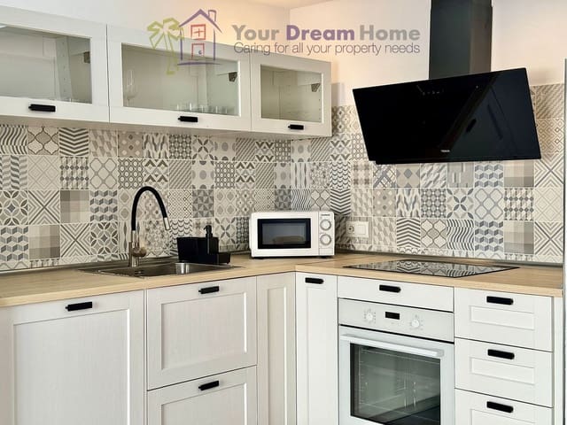 2 slaapkamer Huis te koop in Caleta de Fuste, Antigua met garage - € 274.000 (Ref: 8599900)