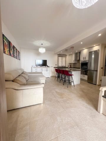 2 bedroom Apartment for sale in Centro, Estepona with pool - € 485,000 (Ref: 8603916)