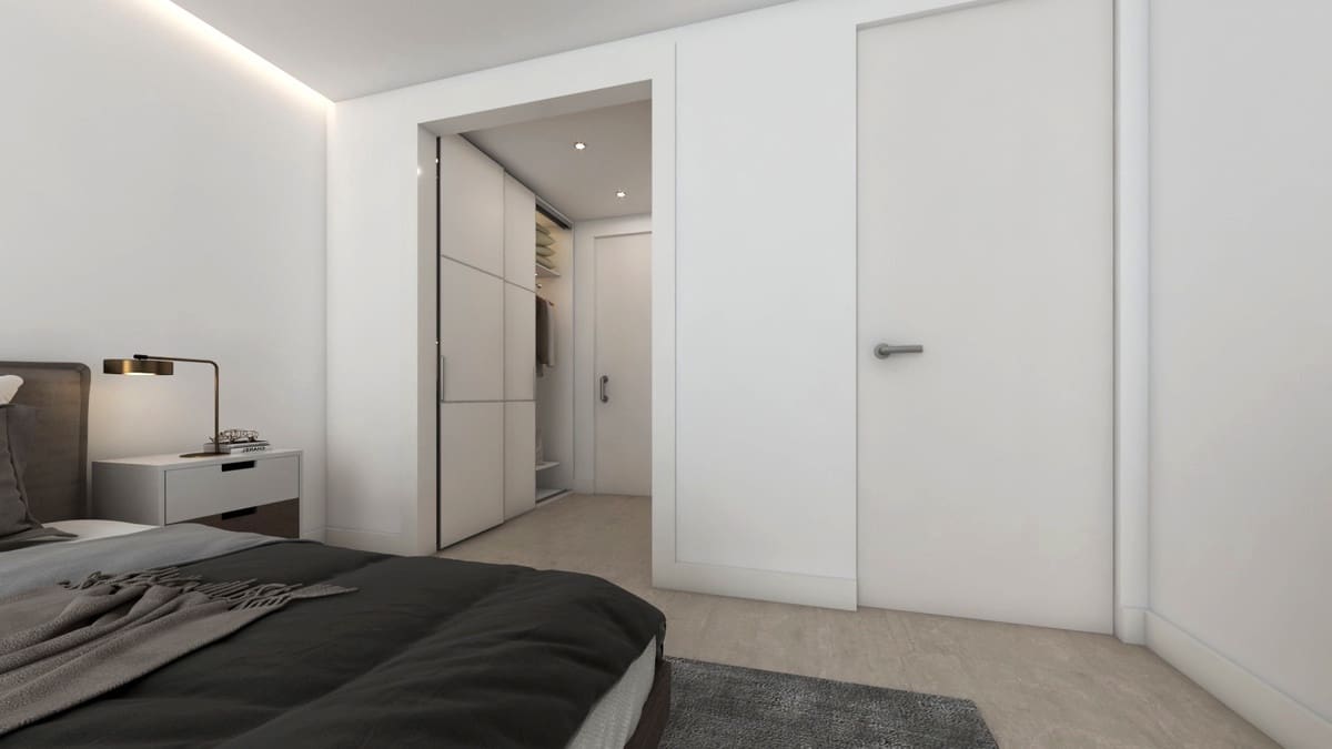 4 quarto Moradia para venda em La Duquesa / Puerto de la Duquesa com piscina - 1 070 000 € (Ref: 8615379)