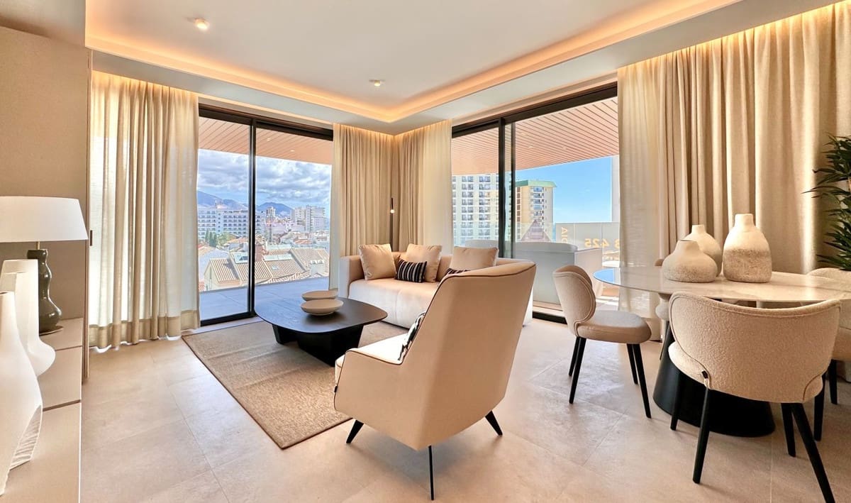 2 soveværelse Lejlighed til salg i Fuengirola med swimmingpool - € 659.500 (Ref: 8625063)