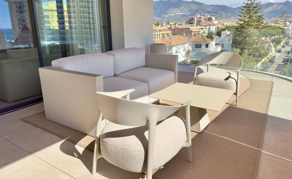 2 makuuhuone Huoneisto myytävänä paikassa Fuengirola mukana uima-altaan - 659 500 € (Ref: 8625063)