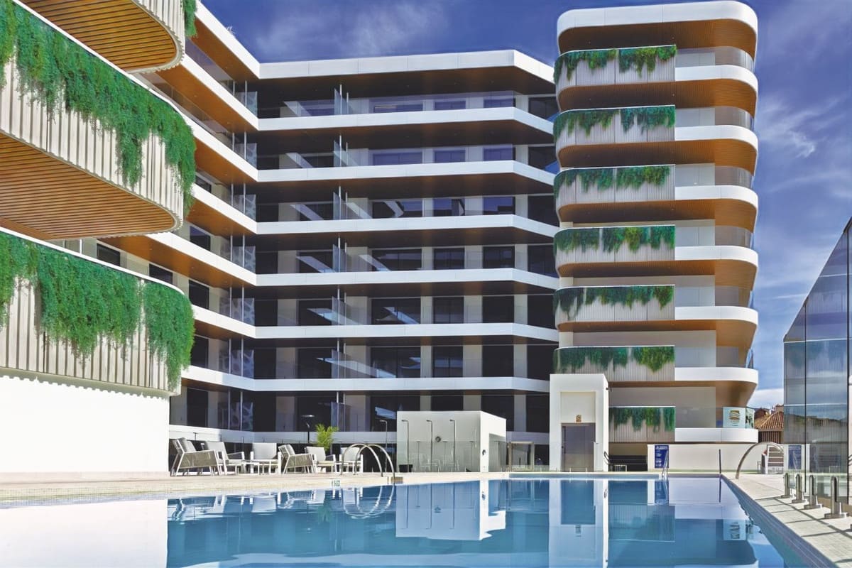 2 makuuhuone Huoneisto myytävänä paikassa Fuengirola mukana uima-altaan - 659 500 € (Ref: 8625063)