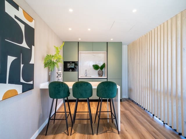 4 makuuhuone Omakotitalo myytävänä paikassa Mijas Costa, Mijas mukana uima-altaan - 1 069 000 € (Ref: 8641028)