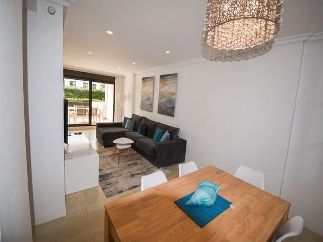2 makuuhuone Huoneisto myytävänä paikassa Centro, Estepona mukana uima-altaan - 365 000 € (Ref: 8648284)