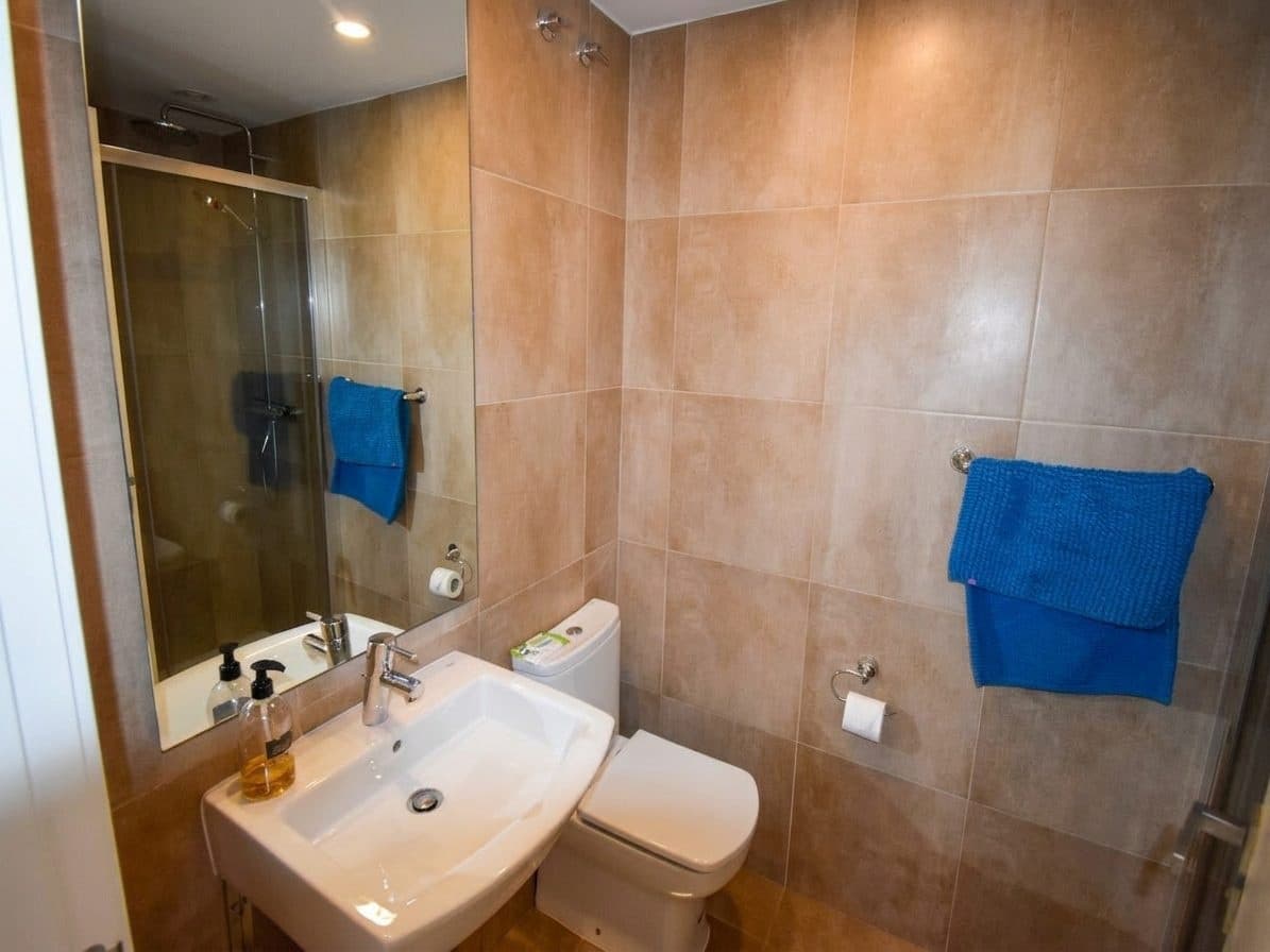 2 makuuhuone Huoneisto myytävänä paikassa Estepona mukana uima-altaan - 365 000 € (Ref: 8648284)