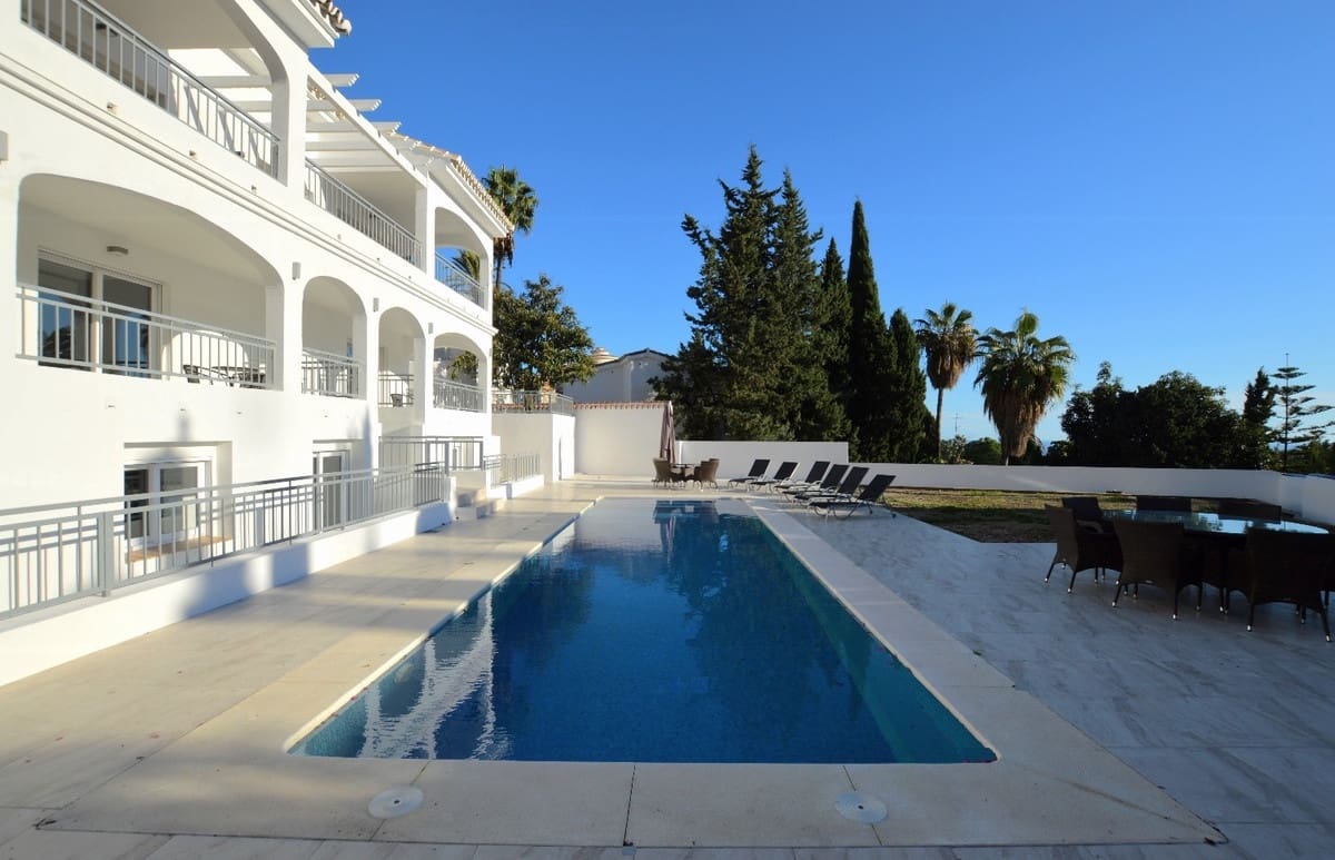 Chalet de 6 habitaciones en Benalmadena Costa en venta con piscina - 1.450.000 € (Ref: 8668359)