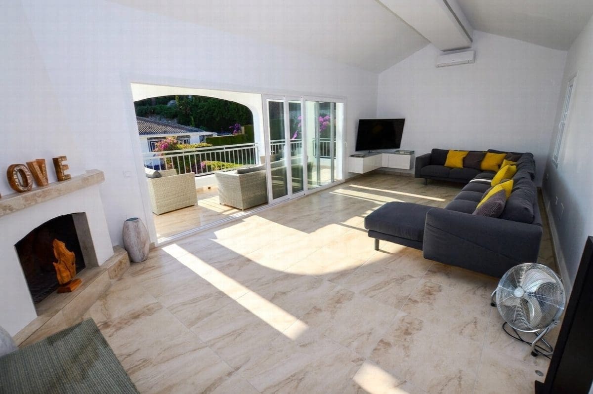 6 soveværelse Villa til salg i Benalmadena Costa med swimmingpool - € 1.450.000 (Ref: 8668359)