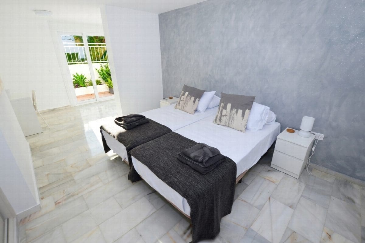 6 soveværelse Villa til salg i Benalmadena Costa med swimmingpool - € 1.450.000 (Ref: 8668359)