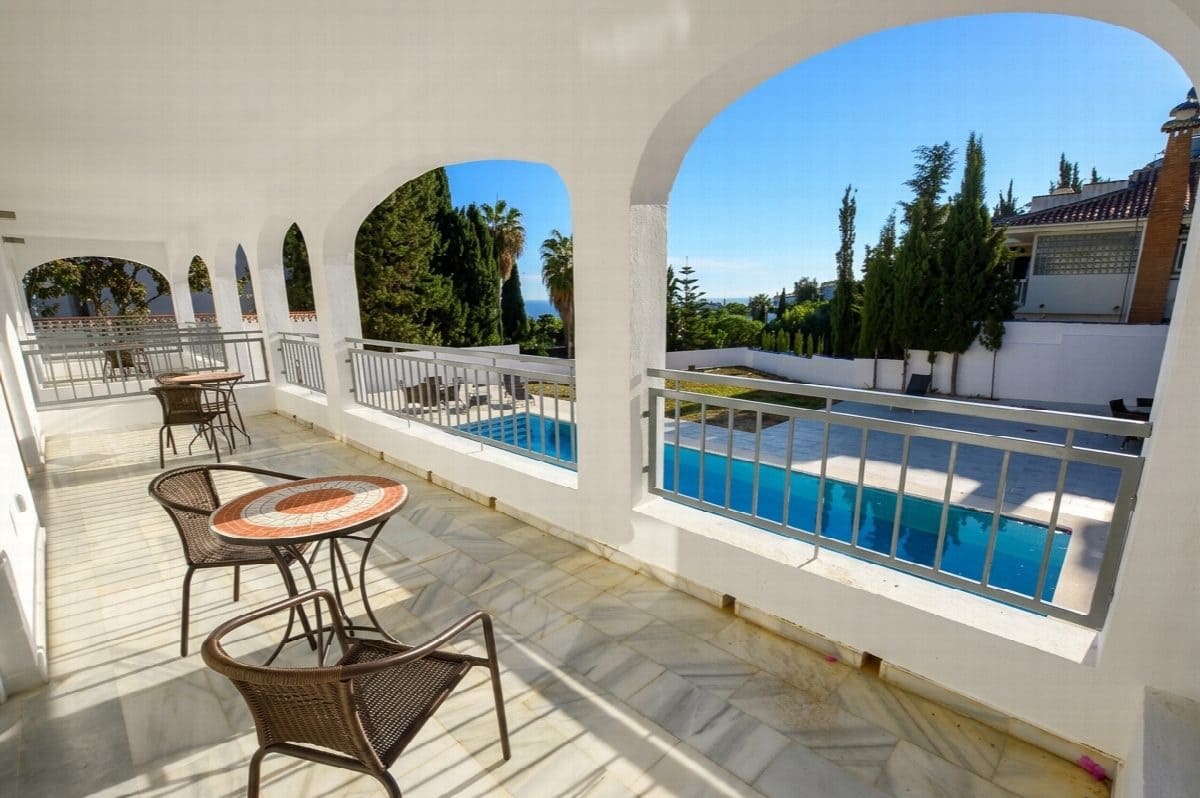 6 soveværelse Villa til salg i Benalmadena Costa med swimmingpool - € 1.450.000 (Ref: 8668359)