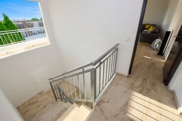 6 slaapkamer Villa te koop in Benalmadena Costa, Benalmádena met zwembad - € 1.450.000 (Ref: 8668360)