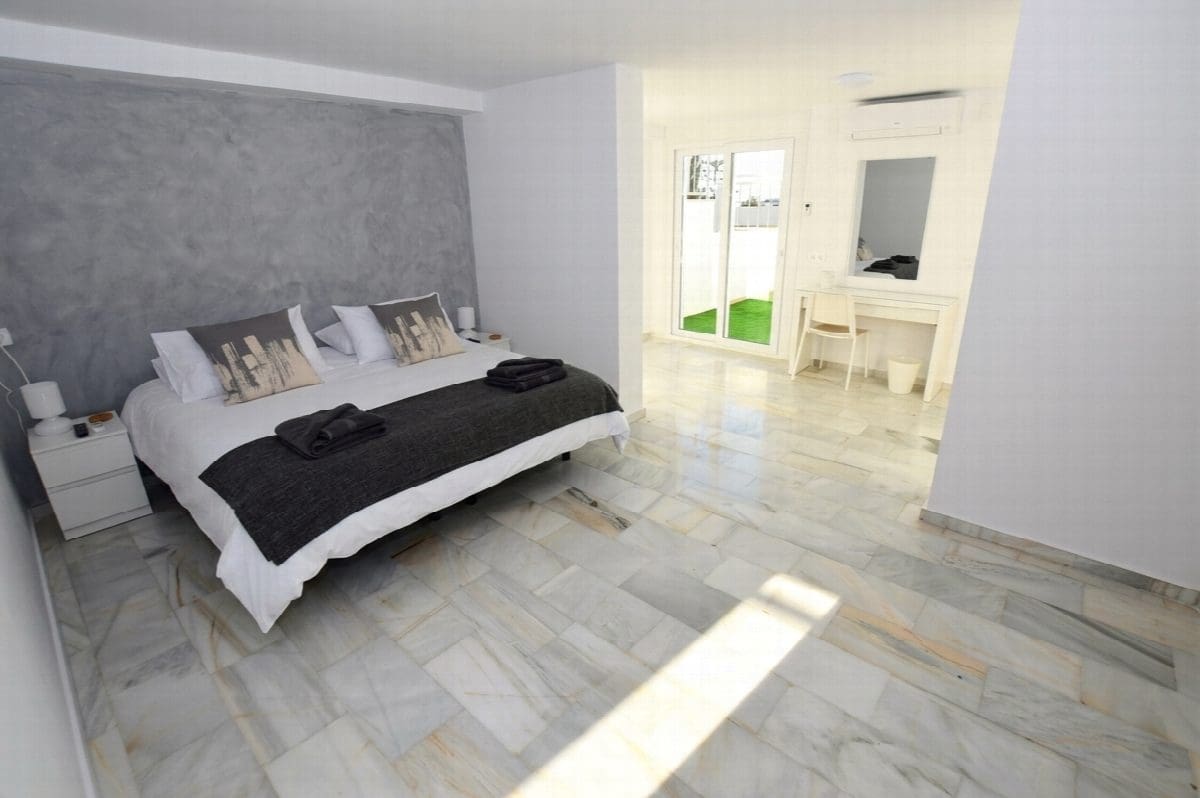 6 chambre Villa/Maison à vendre à Benalmadena Costa avec piscine - 1 450 000 € (Ref: 8668360)