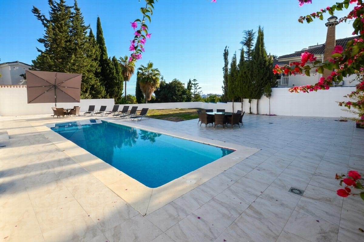6 chambre Villa/Maison à vendre à Benalmadena Costa avec piscine - 1 450 000 € (Ref: 8668360)
