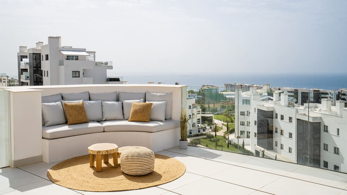 2 makuuhuone Huoneisto myytävänä paikassa Fuengirola mukana uima-altaan - 489 000 € (Ref: 8682167)