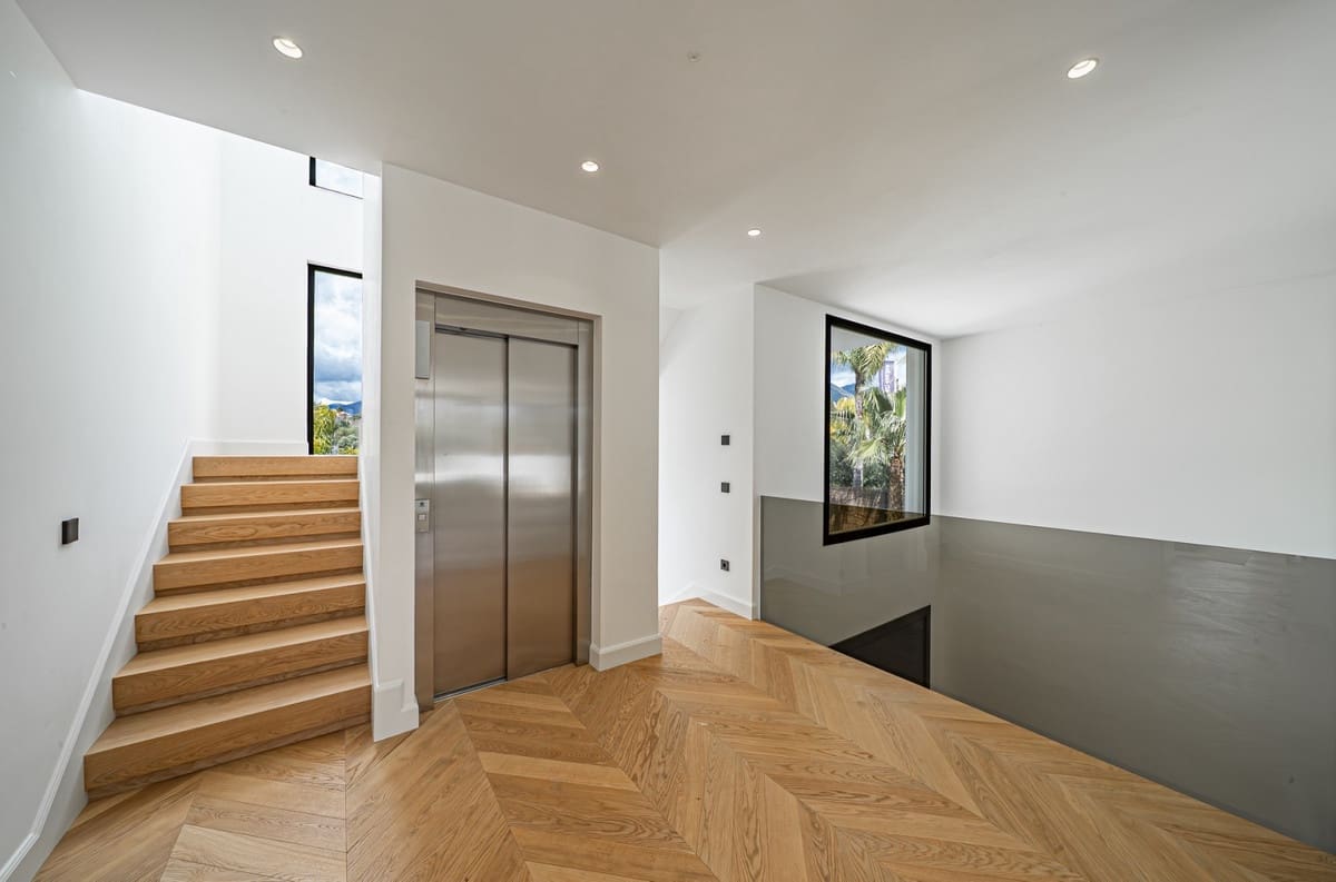 6 camera da letto Villa in vendita in Golden Mile con piscina - 6.400.000 € (Rif: 8703029)