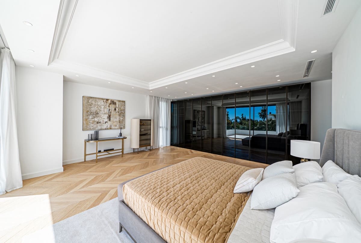 6 camera da letto Villa in vendita in Golden Mile con piscina - 6.400.000 € (Rif: 8703029)