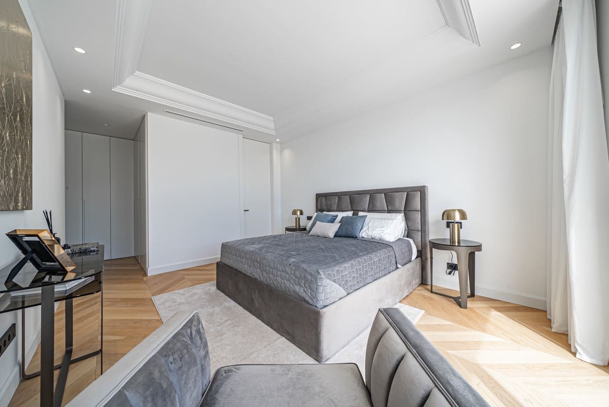 6 camera da letto Villa in vendita in Golden Mile con piscina - 6.400.000 € (Rif: 8703029)