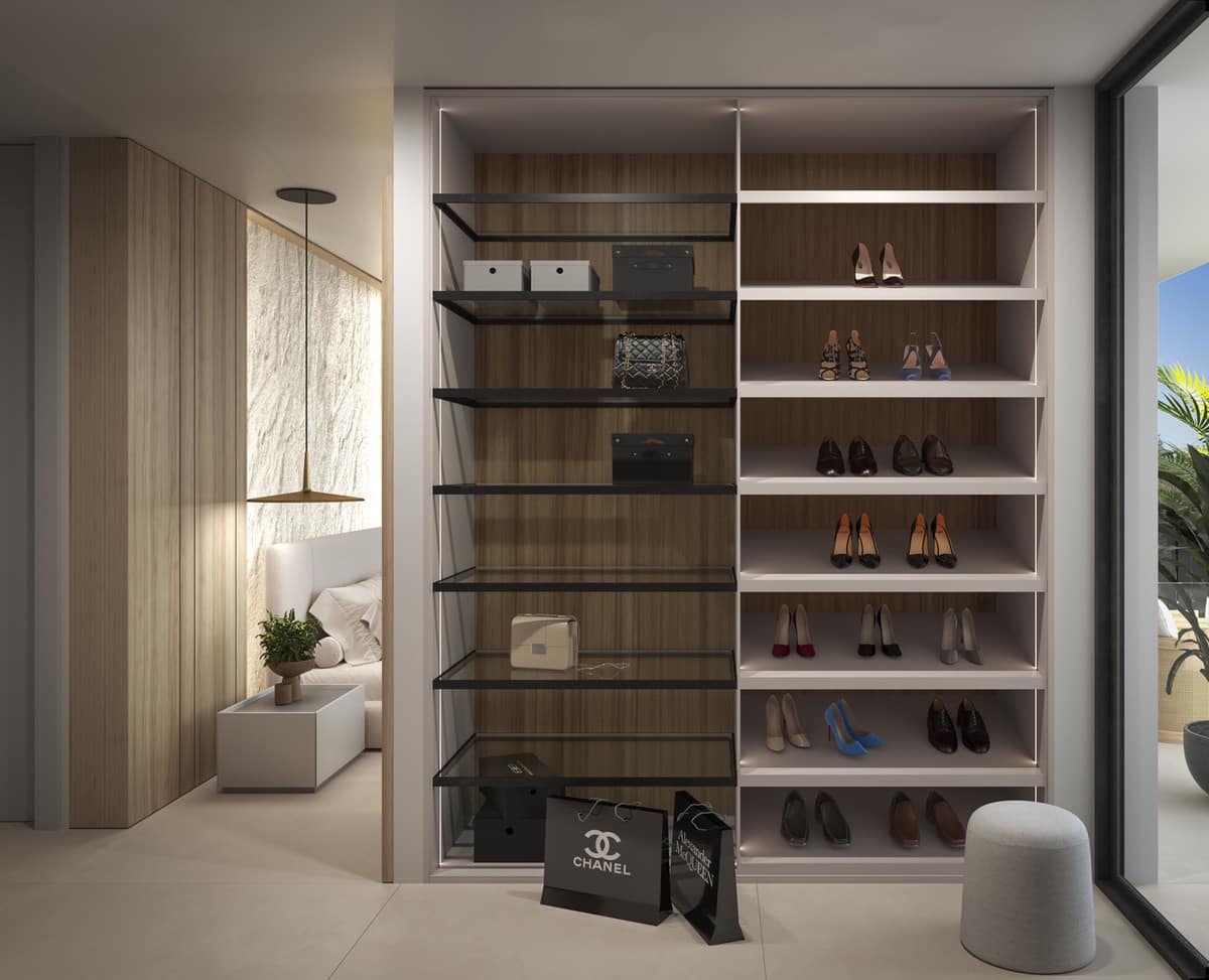 Chalet de 4 habitaciones en Marbella en venta con piscina - 3.990.000 € (Ref: 8715366)