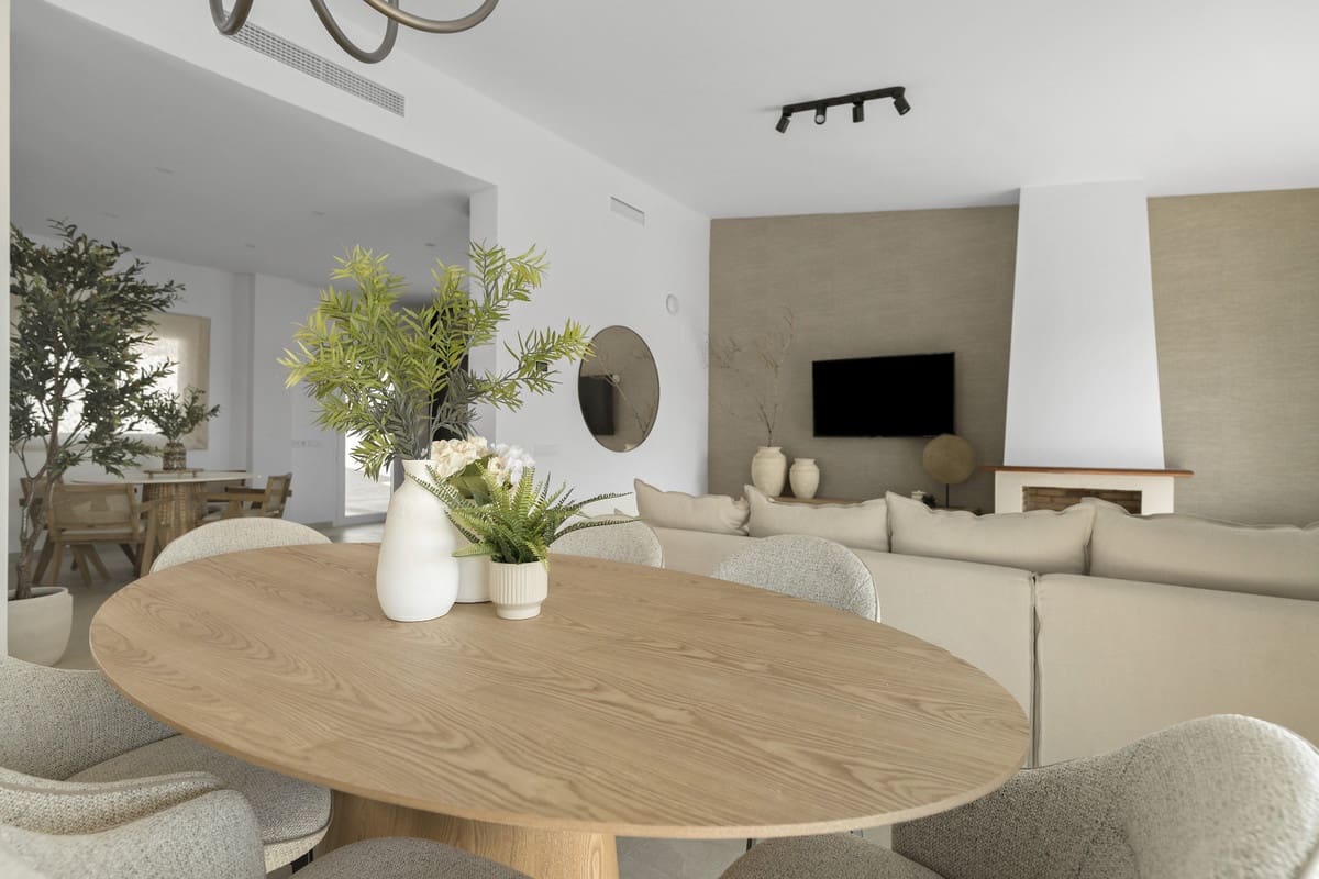 4 bedroom Villa for sale in Mijas with pool - € 750,000 (Ref: 8715367)