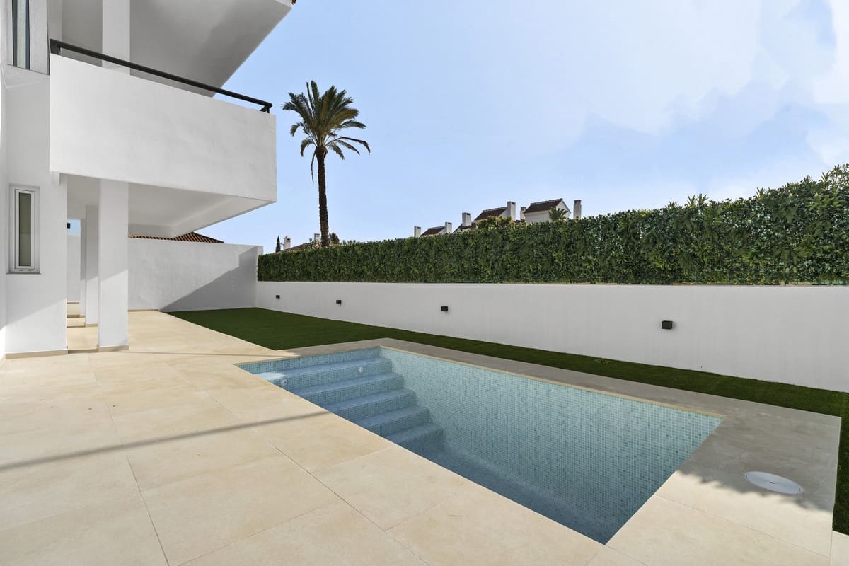 4 bedroom Villa for sale in Mijas with pool - € 750,000 (Ref: 8715367)