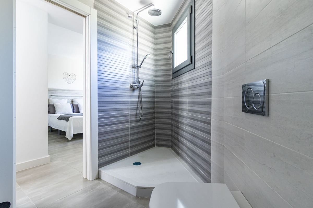 3 soveværelse Byhus til salg i San Pedro de Alcantara med swimmingpool garage - € 899.000 (Ref: 8723824)