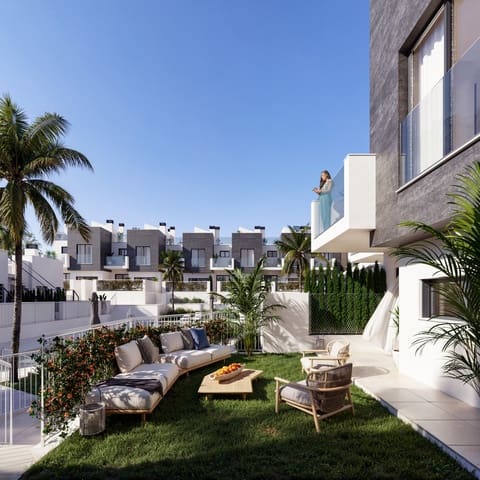 3 soveværelse Semi-Rækkehus til salg i Torreblanca, Fuengirola med swimmingpool - € 493.000 (Ref: 8735442)