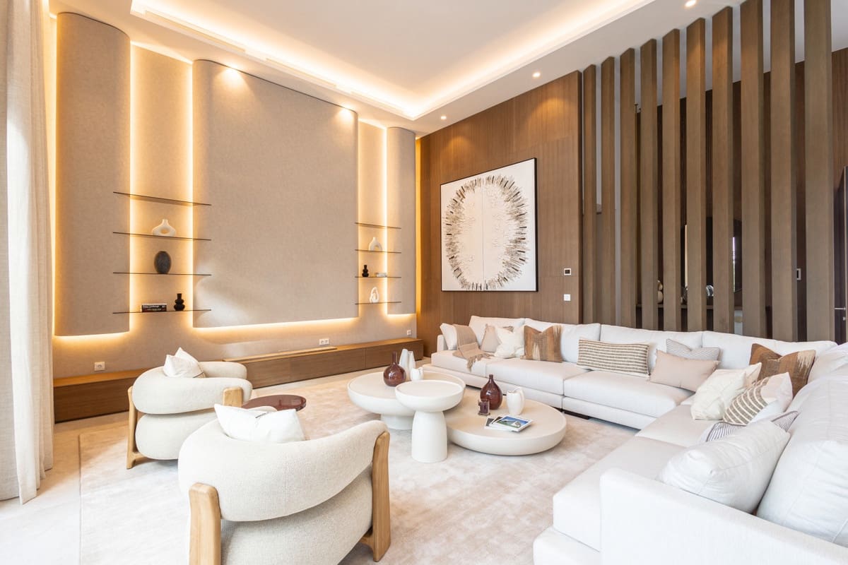 4 sypialnia Willa na sprzedaż w Nueva Andalucia z basenem - 3 990 000 € (Ref: 8737624)
