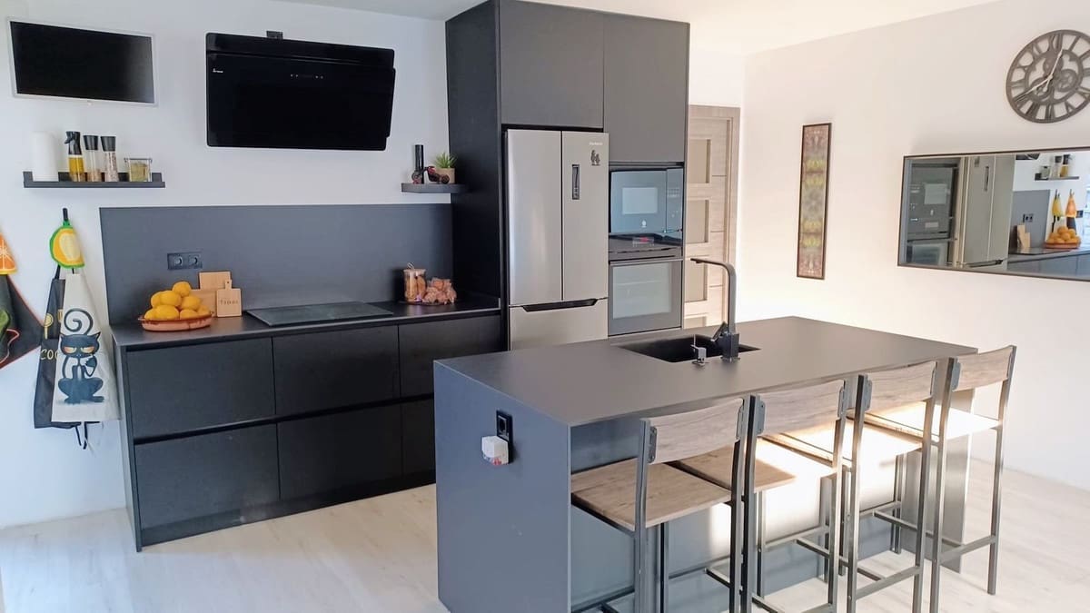 3 bedroom Apartment for sale in Torre de la Horadada - € 255,000 (Ref: 8766903)