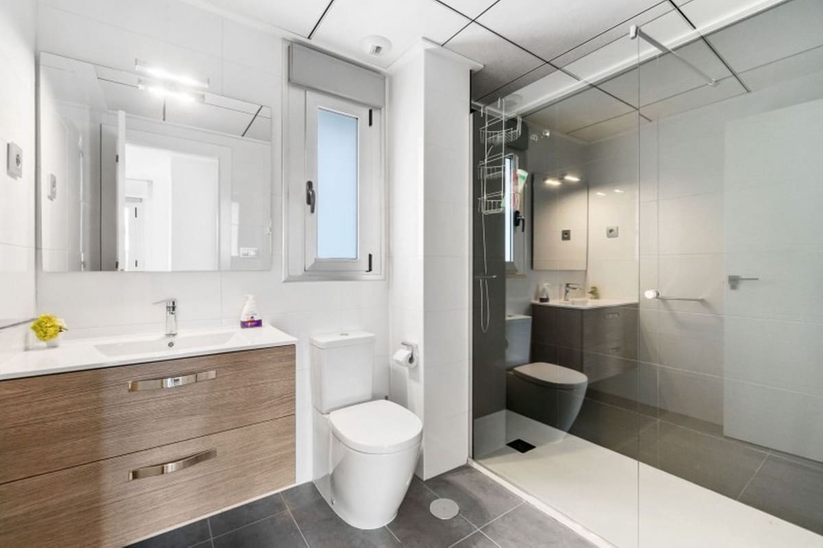 3 makuuhuone Huvila myytävänä paikassa Torre de la Horadada mukana uima-altaan 
autotalli - 635 000 € (Ref: 8776210)