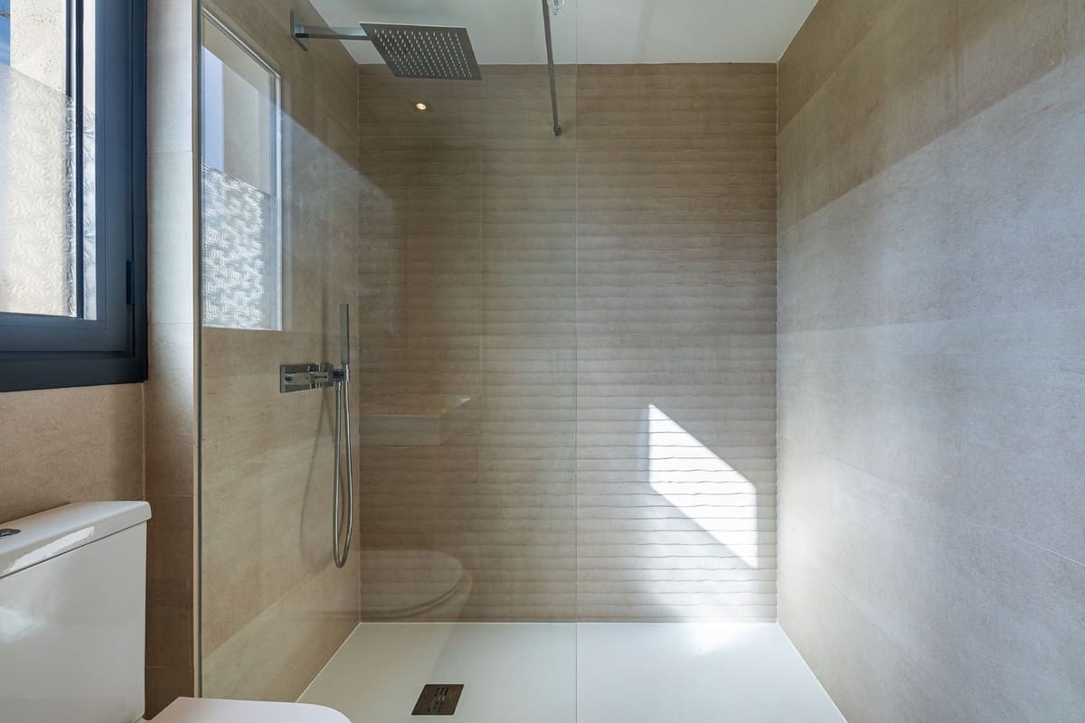 3 makuuhuone Huoneisto myytävänä paikassa Bahia de Casares mukana uima-altaan 
autotalli - 435 000 € (Ref: 8778275)