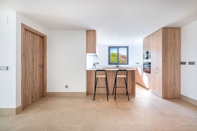 3 sypialnia Apartament na sprzedaż w Bahia de Casares, Casares z basenem garażem - 435 000 € (Ref: 8778275)