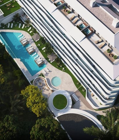 2 sovrum Takvåning till salu i Los Boliches , Fuengirola med pool - 709 000 € (Ref: 8786290)