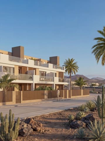 3 slaapkamer Appartement te koop in Corralejo, La Oliva met zwembad garage - € 459.000 (Ref: 8792392)