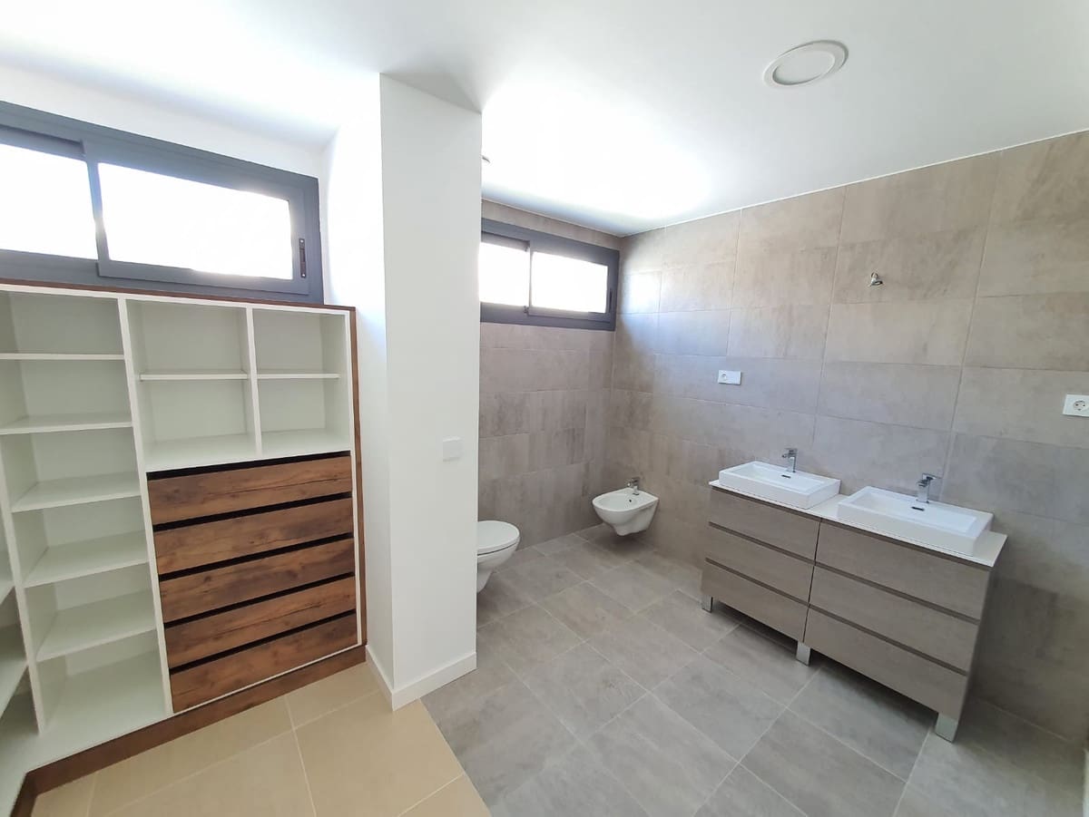 4 camera da letto Villa in vendita in La Duquesa / Puerto de la Duquesa con piscina - 1.065.000 € (Rif: 8815622)