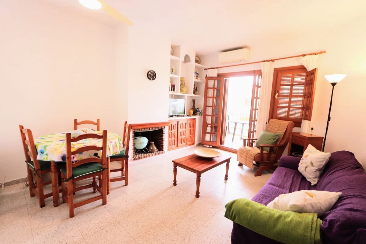 2 soveværelse Lejlighed til salg i Torre de la Horadada med swimmingpool - € 240.000 (Ref: 8824936)