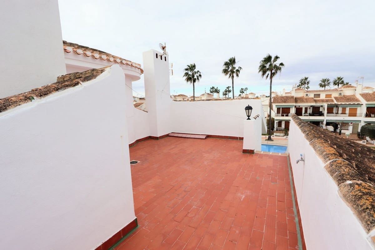 2 soveværelse Lejlighed til salg i Torre de la Horadada med swimmingpool - € 240.000 (Ref: 8824936)