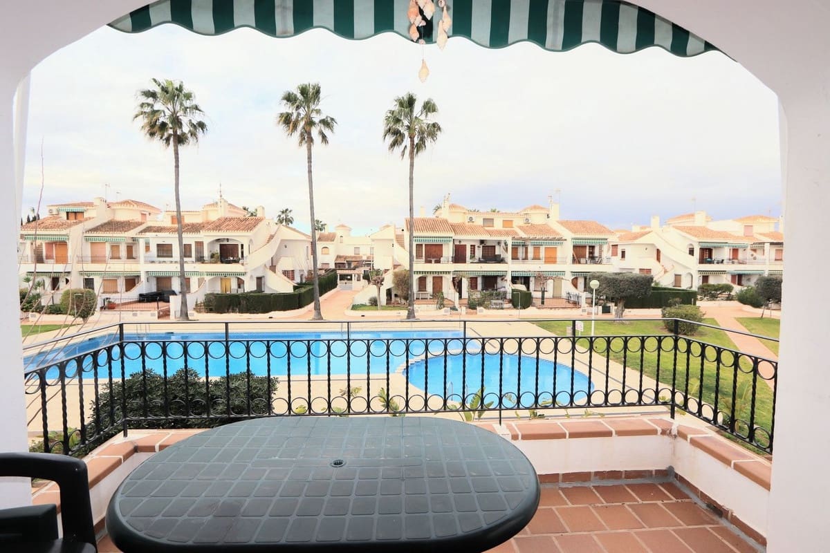 2 soveværelse Lejlighed til salg i Torre de la Horadada med swimmingpool - € 240.000 (Ref: 8824936)