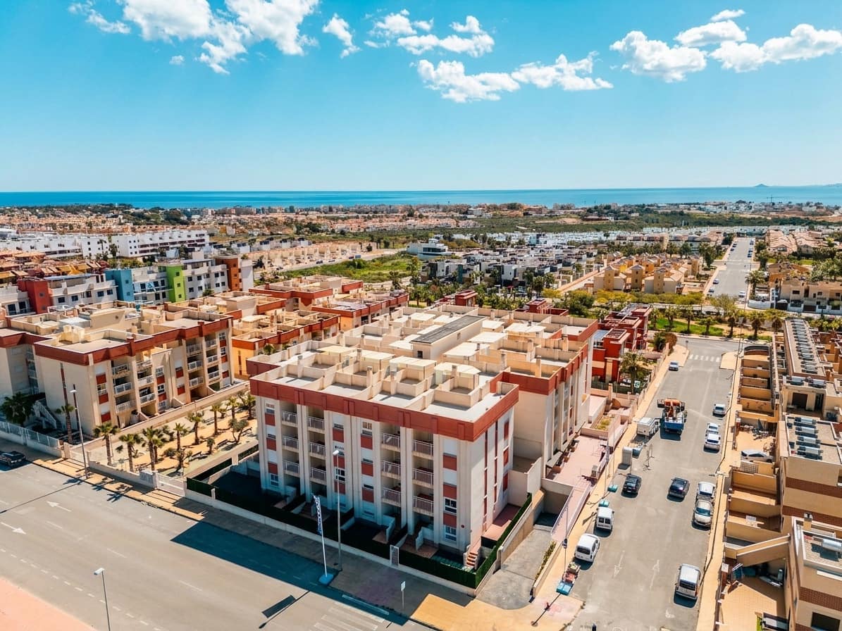 2 soveværelse Lejlighed til salg i Orihuela med swimmingpool - € 200.500 (Ref: 8827564)