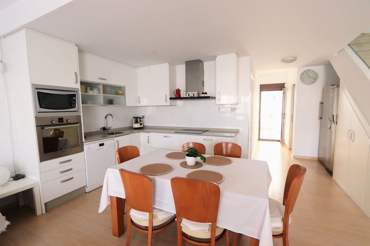 4 makuuhuone Huvila myytävänä paikassa Lo Pagan mukana uima-altaan - 280 000 € (Ref: 8838471)