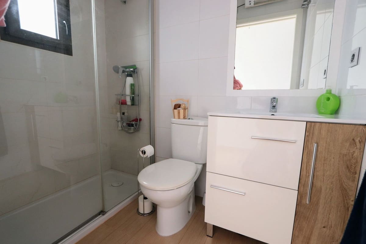 4 makuuhuone Huvila myytävänä paikassa Lo Pagan mukana uima-altaan - 280 000 € (Ref: 8838471)