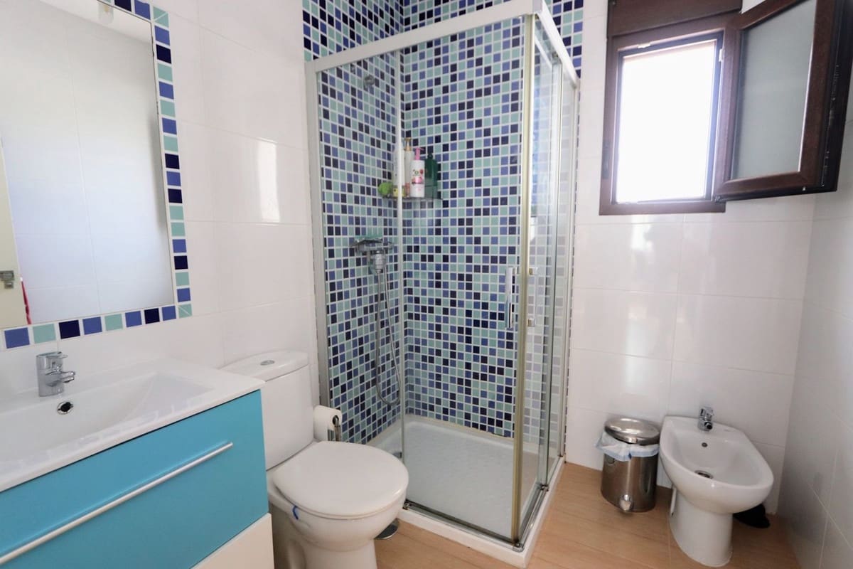 4 makuuhuone Huvila myytävänä paikassa Lo Pagan mukana uima-altaan - 280 000 € (Ref: 8838471)